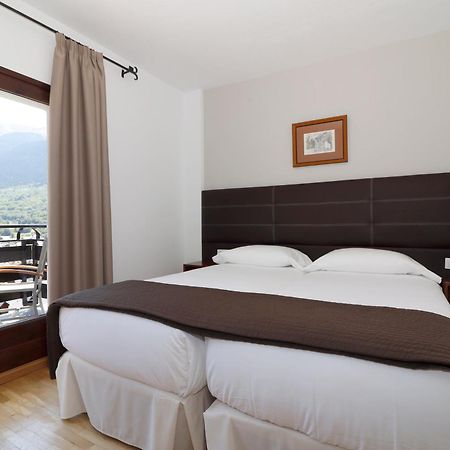 Hotel Blu Aran Vielha Exterior photo